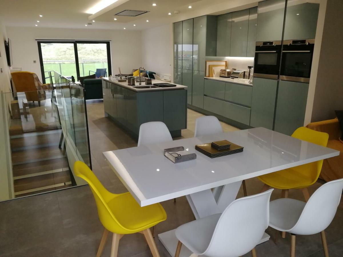 Portrush Luxury Apartment, Currangate Εξωτερικό φωτογραφία